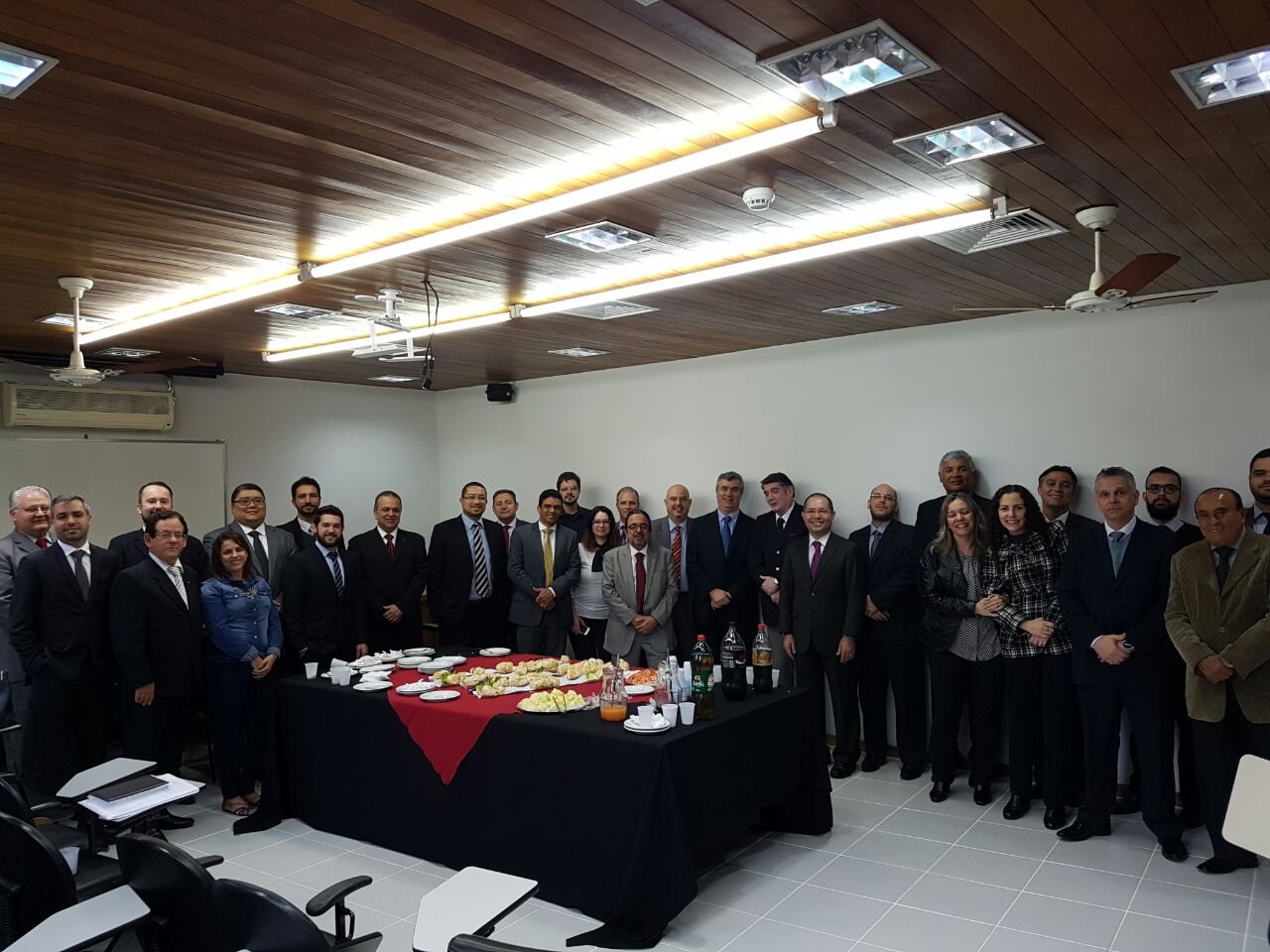 ENCONTRO DOS MEMBROS COLABORADORES DA 5ª TURMA DISCIPLINAR DO TED.jpg